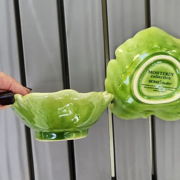 Monterey Collection Leaf-Shaped Ceramic Bowls Green Small Set Of 2 - Picture 9 of 13